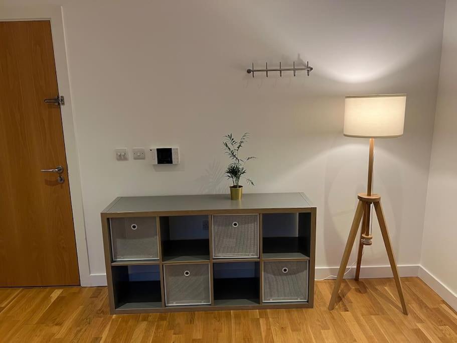 Modern 2 Bed - Olympic Park Stratford Apartment London Bagian luar foto